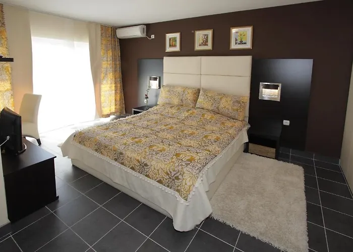 Hotel Relax Θέρετρο 3*